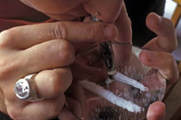 أمن إمزورن يضع حداً لوكر للدعارة ويوقف خمسة متورطين بينهم قاصر