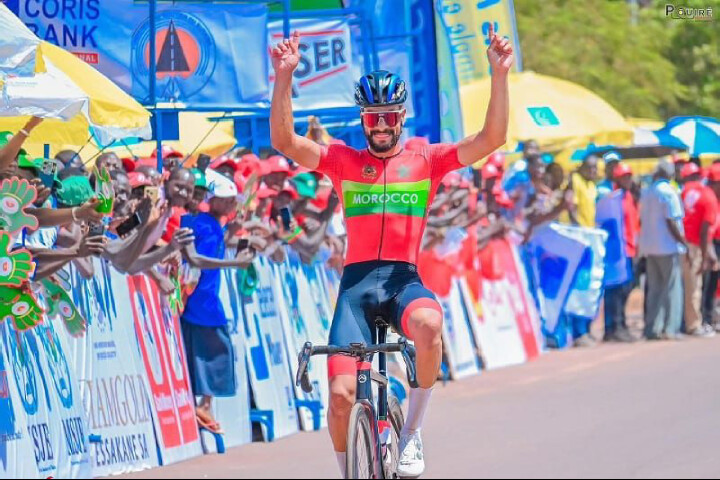 المغربي إدريس علواني يحصد الميدالية البرونزية في بطولة إفريقيا للدراجات