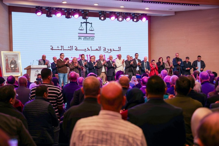 المجلس الوطني لحزب الاستقلال يعلن دخول مرحلة "ما بعد 31 أكتوبر" المجلس الوطني لحزب الاستقلال يعلن دخول مرحلة "ما بعد 31 أكتوبر"