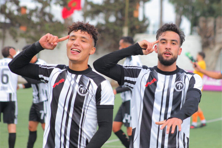 مولودية وجدة يكتفي بالتعادل مع رجاء بني ملال وجاره الاتحاد يحقق فوزه الثاني تواليا على حساب "الراك"