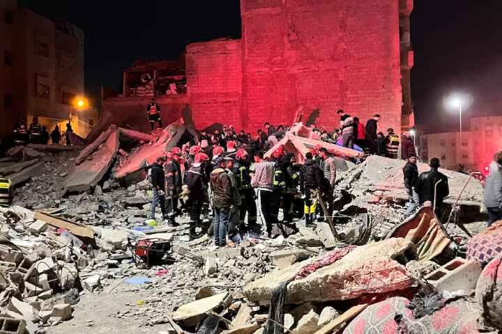 فاجعة بمدينة فاس جراء انهيار بنايتين متجاورتين..