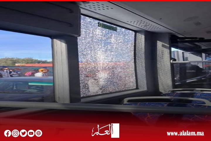 توقيف قاصر هشم زجاج حافلة للنقل الحضري بأكادير