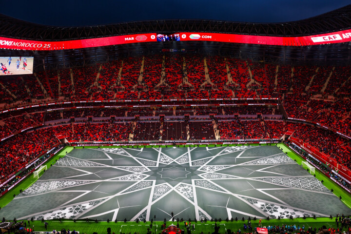 صحيفة إسبانية تشيد باحتضان المملكة لـ"كان 2025"