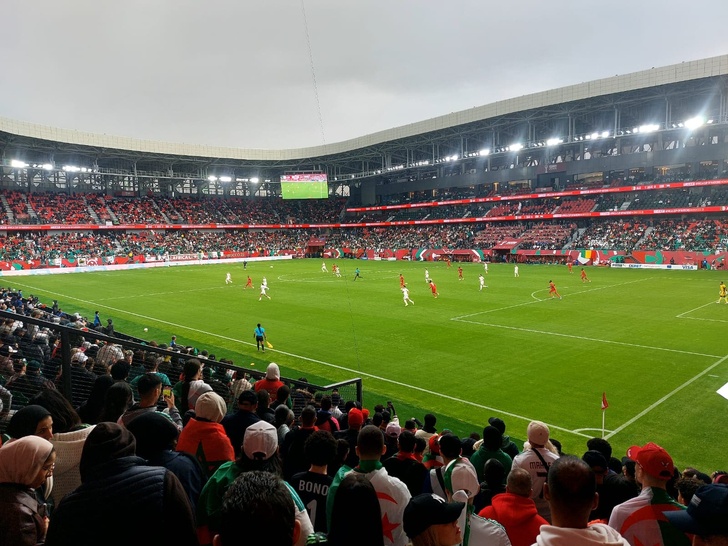 المغرب يقدم درسا جديدا في التنظيم والاحترافية في مباراة الجزائر والسودان المغرب يقدم درسا جديدا في التنظيم والاحترافية في مباراة الجزائر والسودان