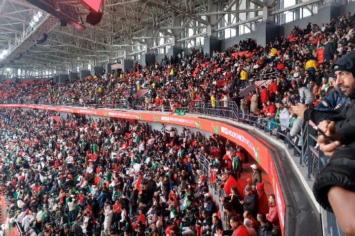 المغرب يقدم درسا جديدا في التنظيم والاحترافية في مباراة الجزائر والسودان