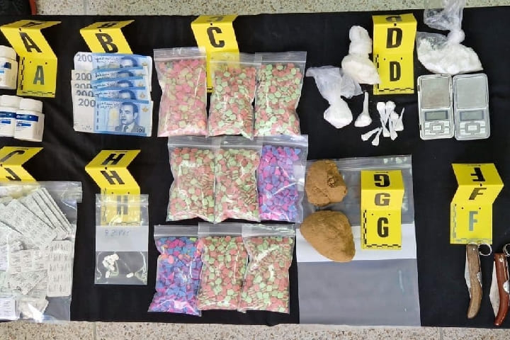 حجز أزيد من 12 ألف قرص مخدر وتوقيف ثلاثة مروجين ببيوكرى