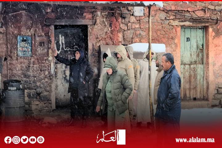 تزامنامع تساقط الثلوج.. مبادرة إنسانية لتوفير الإيواء والرعاية الصحية والنفسية للأشخاص في وضعية الشارع بأزيلال