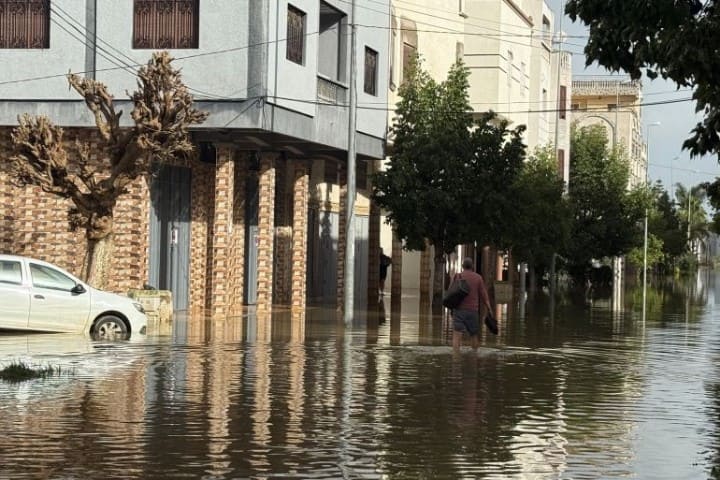 حقوق الإنسان تدق ناقوس الخطر في القصر الكبير وتطالب بإعلانها منطقة منكوبة