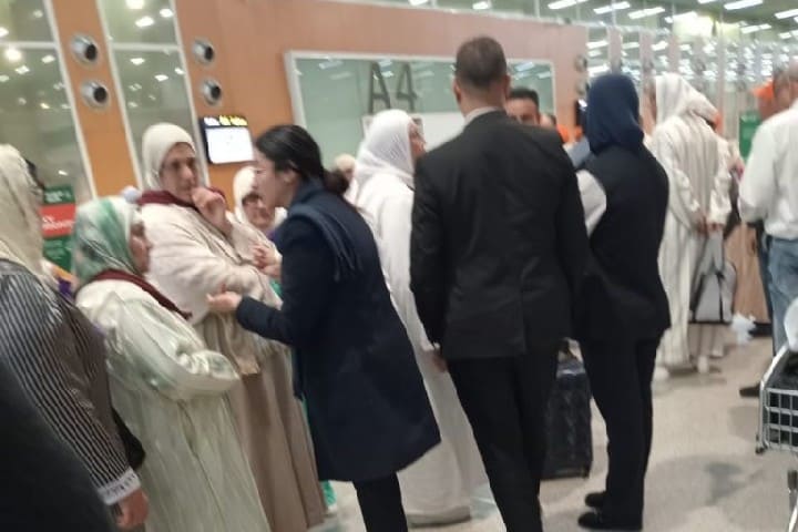 رحلات العمرة من المغرب إلى السعودية تتعثر من جديد