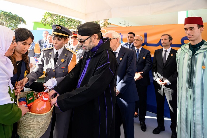 جلالة الملك يعطي انطلاقة عملية "رمضان 1447" بسلا