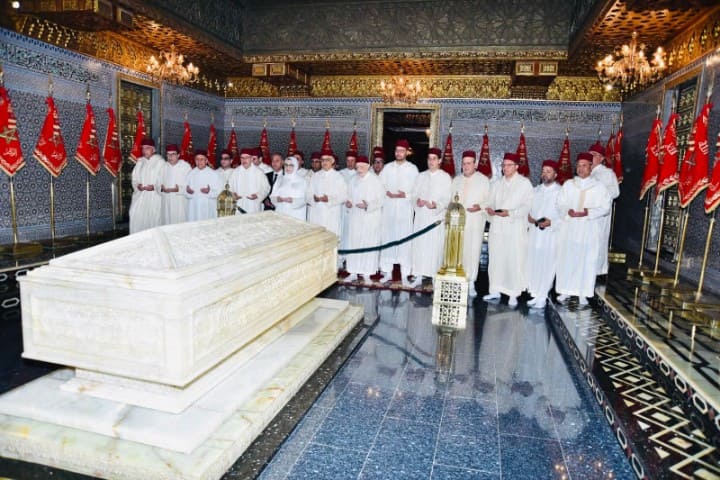 نزار بركة يترأس وفد حزب الاستقلال للترحم على روح الملك محمد الخامس في ذكرى وفاته 67