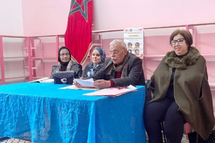 المرأة الإستقلالية تناقش موضوع “المناصفة بين النص القانوني والممارسات المجتمعية”