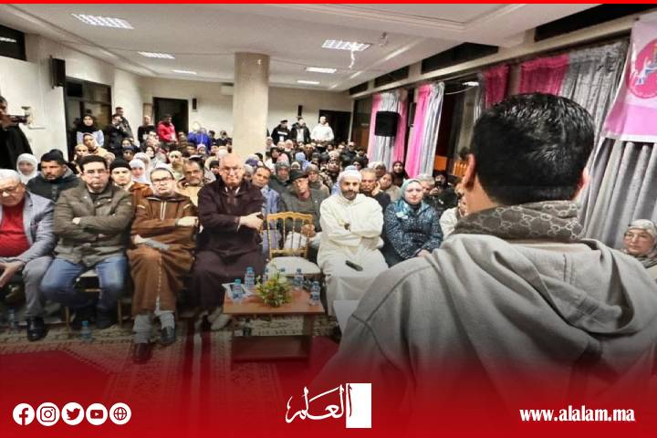 بحضور القيادي عمر حجيرة: حزب الاستقلال بوجدة يختتم أنشطته الرمضانية في أجواء روحانية ويتوج المشاركات في تجويد القران الكريم