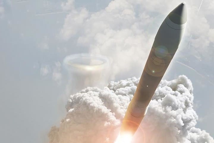 هل تحسم الحرب بتبادل القصف النووي بين إسرائيل وإيران؟