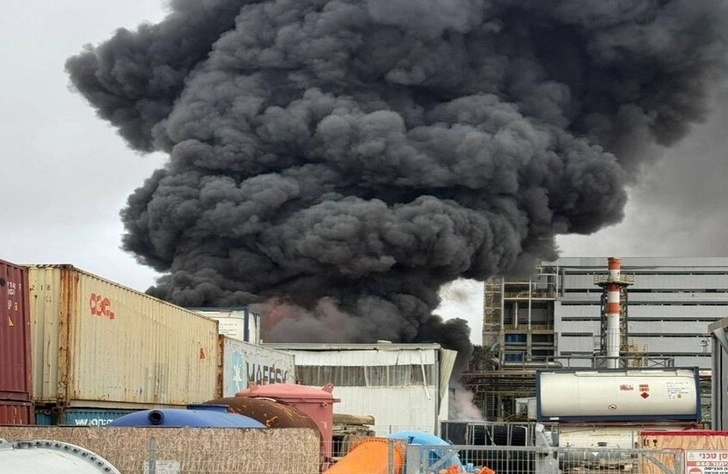 هل تحسم الحرب بتبادل القصف النووي بين إسرائيل وإيران؟ هل تحسم الحرب بتبادل القصف النووي بين إسرائيل وإيران؟