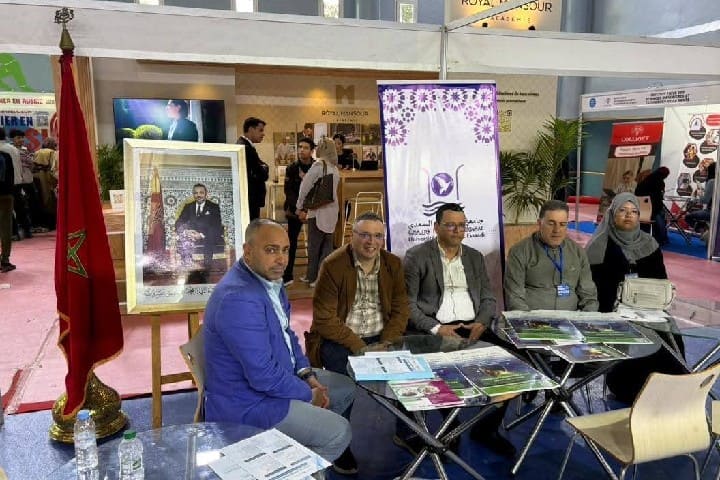 جامعة عبد المالك السعدي تشارك في فعاليات ملتقى التوجيه لتلاميذ سلك الباكالوريا بمدينة طنجة