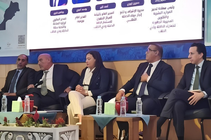 العيون تستضيف المحطة الخامسة من قافلة اللقاءات الجهوية للتجارة الخارجية