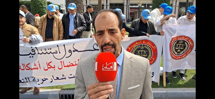 عدول المغرب في مواجهة مشروع 16-22 وصرخة مهنة تعتبر نفسها “في حكم الإعدام” عدول المغرب في مواجهة مشروع 16-22 وصرخة مهنة تعتبر نفسها “في حكم الإعدام”