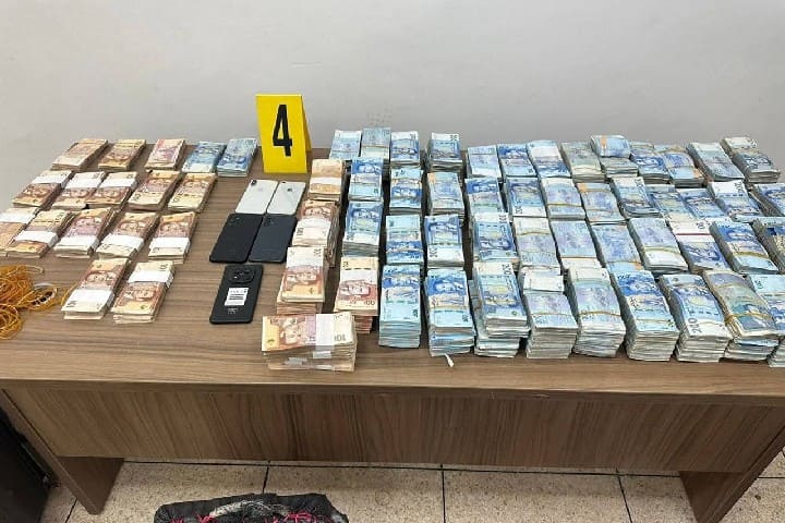 أمن وجدة يفكك شبكة للتهريب الدولي المخدرات والمجوهرات وضمنهم مواطن جزائري