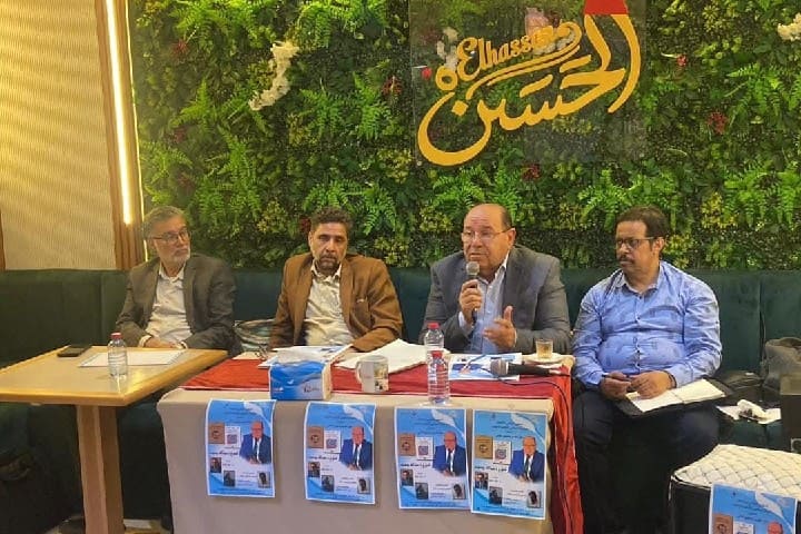 عبد الله بوصوف يوقّع “إمارة المؤمنين” و“تمغربيت” في لقاء فكري بالمقهى الثقافي الحسن