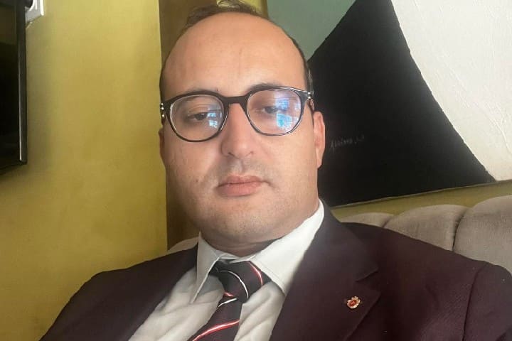 التسول في عصرنا: الأسباب.. الآثار.. واستراتيجيات التغيير