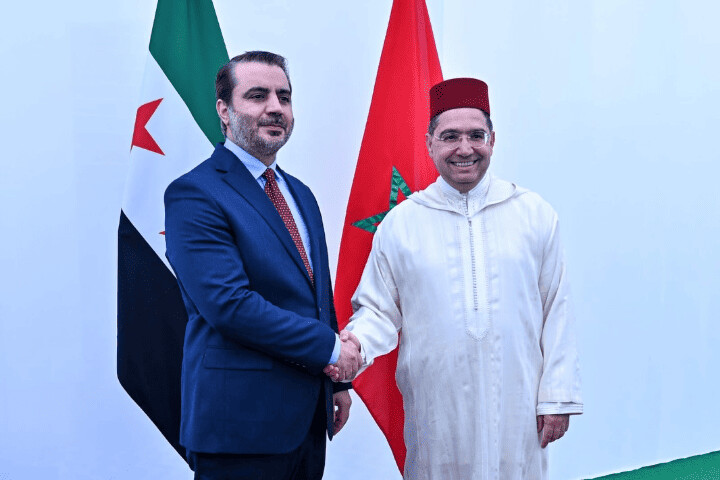 سوريا تدعم الوحدة الترابية للمملكة و تعيد فتح سفارتها بالرباط   :