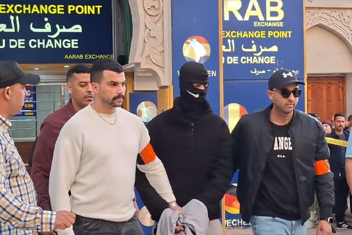 الأمن يوقف مقنعين قاما بالسطو على وكالة مصرفية بالحسيمة