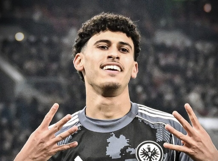 الميموني.. من ملاعب الهواة إلى المونديال… القصة الكاملة الميموني.. من ملاعب الهواة إلى المونديال… القصة الكاملة