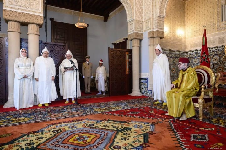 جلالة الملك يستقبل الأعضاء الجدد للمحكمة الدستورية وينصب أدمينو عضوا بمجلسها