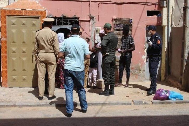 إحباط محاولة للهجرة غير النظامية بسواحل الحسيمة وتوقيف 80 شخصاً إحباط محاولة للهجرة غير النظامية بسواحل الحسيمة وتوقيف 80 شخصاً