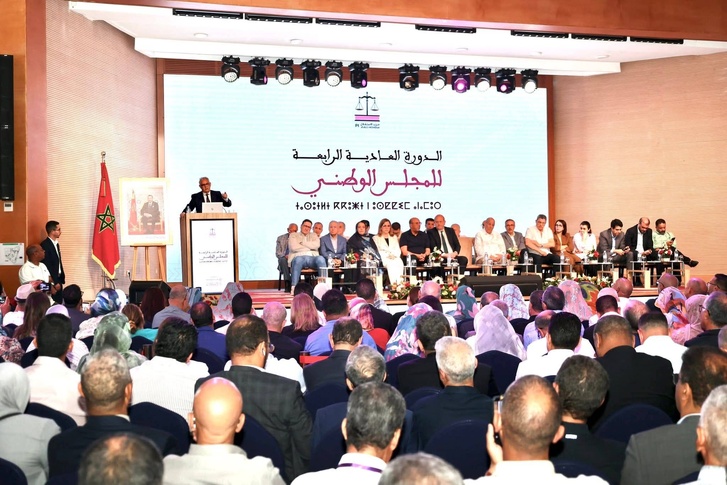 المجلس الوطني لحزب الاستقلال يهيكل أولويات المرحلة ويفكك ثورة القوانين الانتخابية الجديدة المجلس الوطني لحزب الاستقلال يهيكل أولويات المرحلة ويفكك ثورة القوانين الانتخابية الجديدة