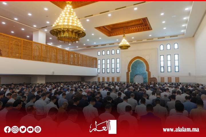 أول صلاة جمعة بمسجد المقر الجديد للأمن الوطني بالرباط تعزز البعد الروحي للمؤسسة الأمنية