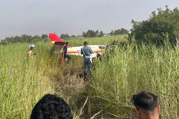 مصرع زوجين فرنسيين في تحطم طائرة خفيفة قرب مطار الشريف الإدريسي بالحسيمة