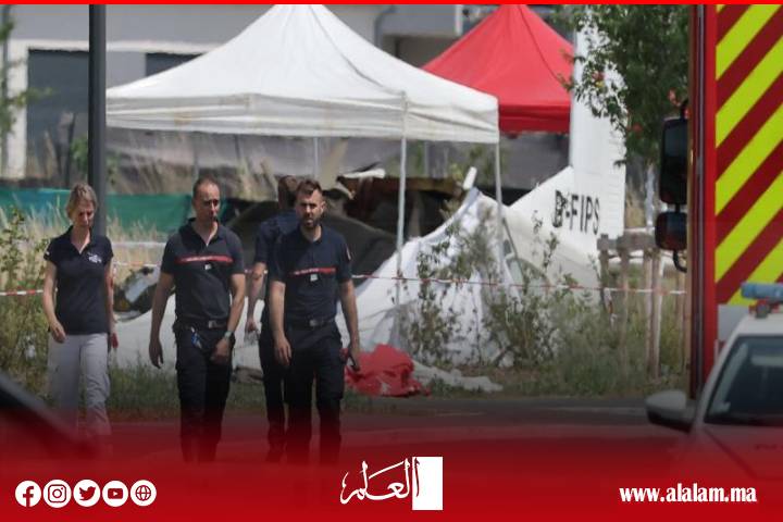آخر تطورات حادث تحطم الطائرة الذي أودى بحياة 11 شخصًا في فرنسا