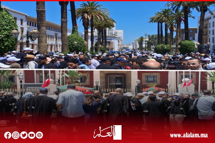 جمعية هيئات المحامين بالمغرب تؤكد مواصلة تنفيذ برنامجها الاحتجاجي ضد مشروع قانون المهنة