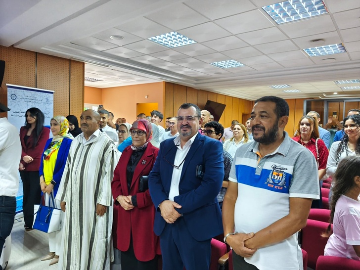 إبراهيم المعيطي يناقش أطروحة "الأراضي السلالية وآفاق الاستثمار" ويحصل على الدكتوراه بميزة مشرف جدا إبراهيم المعيطي يناقش أطروحة "الأراضي السلالية وآفاق الاستثمار" ويحصل على الدكتوراه بميزة مشرف جدا