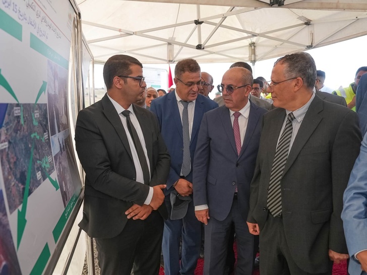 وزير الفلاحة يترأس بالقصر الكبير أشغال مجلس إدارة "لوكوس" ويطلق مشاريع مهيكلة وزير الفلاحة يترأس بالقصر الكبير أشغال مجلس إدارة "لوكوس" ويطلق مشاريع مهيكلة