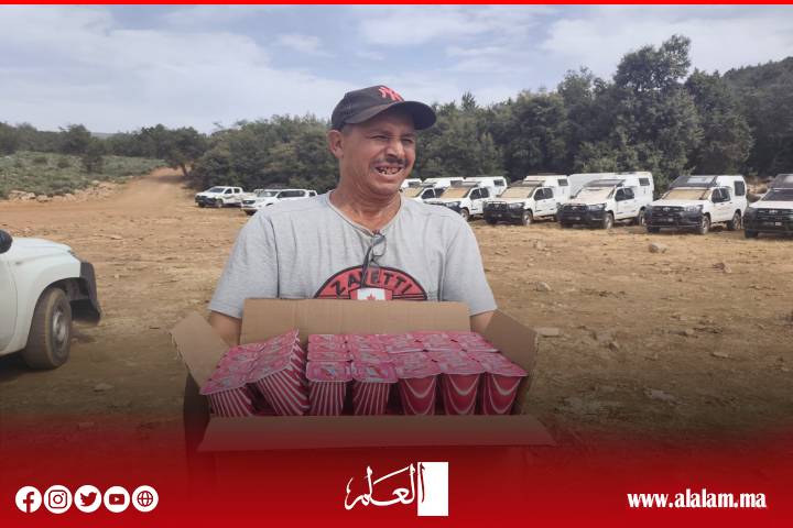 اليوم الثامن من حريق غابة أنفك.. القوات العمومية ومتطوعون ينجحون في تطويق النيران وسط تعبئة واسعة بأفورار