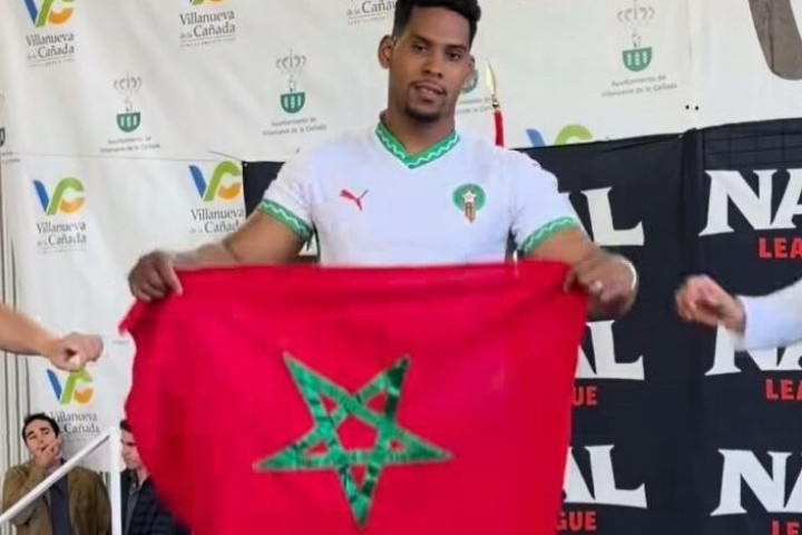 "رشيد حنمة" موهبة شابة ترفع العلم المغربي في إسبانيا وعينها على اللقب العالمي