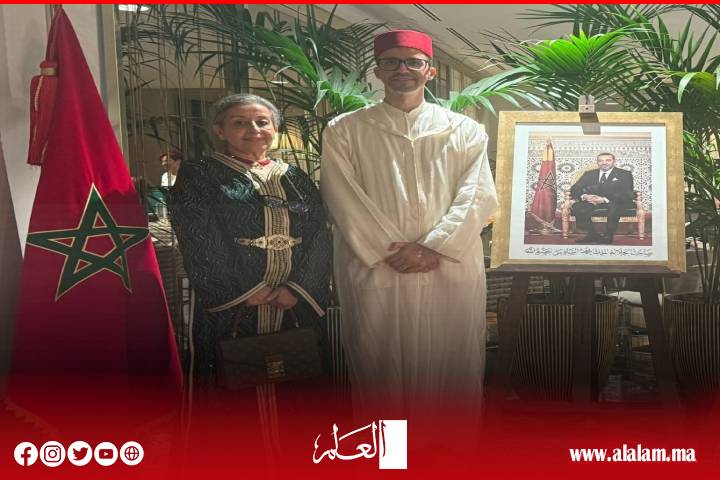 القنصلية العامة للمغرب بتورينو تحتفي بعيد العرش وتؤكد تشبث الجالية بالوطن