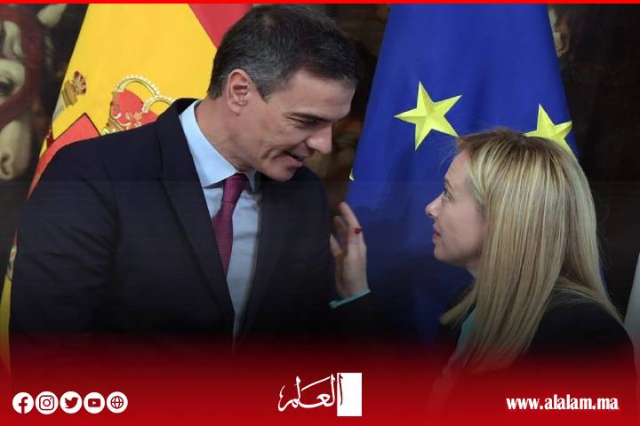 أزمة هجرة سبتة تشعل خلافًا دبلوماسيًا بين إيطاليا وإسبانيا.. وروما تشدد الرقابة ومدريد تنتقد