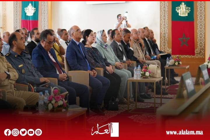 عامل سيدي بنور يفتح ملف انشغالات مغاربة العالم.. 25 شكاية عولجت خلال سنة