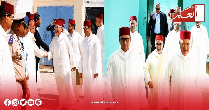 الحاجب الملكي يسلم هبة ملكية لشرفاء زاوية سيدي عبد العزيز بن يفو