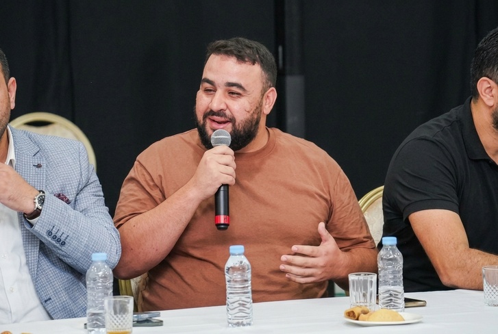 مضيان يسائل تدبير جماعة الحسيمة..