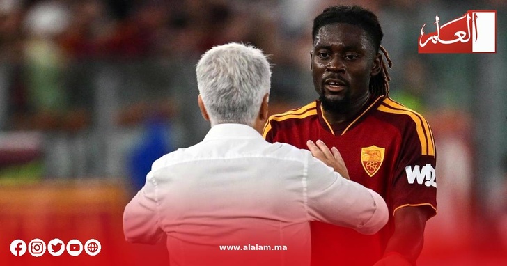 مانو كوني مع مدرب روما مانو كوني مع مدرب روما