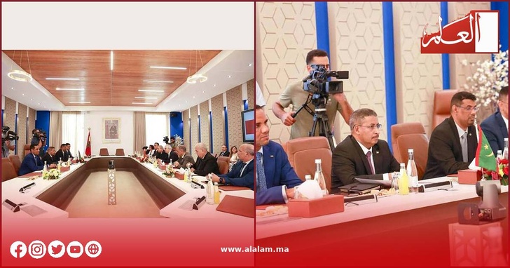 الوفدان المغربي والموريتاني خلال اللقاء