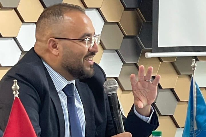 عامر يطمئن الأسر والعاملين في مجال الإعاقة بشأن استمرارية الخدمات
