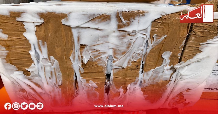 جانب من شحنة الشيرا المحجوزة بميناء طنجة المتوسط جانب من شحنة الشيرا المحجوزة بميناء طنجة المتوسط