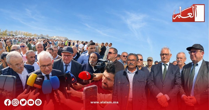 نزار بركة وقيادات حزبية يشاركون في تشييع نور الدين الشنكاشي بطنجة نزار بركة وقيادات حزبية يشاركون في تشييع نور الدين الشنكاشي بطنجة