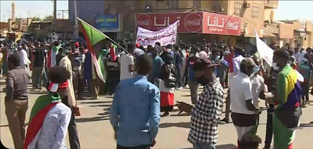 احتجاجات مطالبة بإسقاط الحكومة في الخرطوم